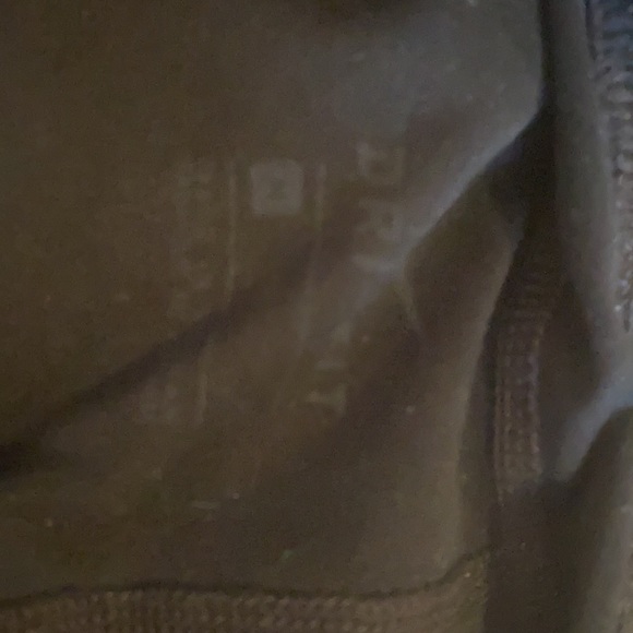 Black Nike kids leggings - Picture 2 of 3